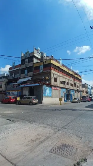Se Vende 3 Edificio Comercial Muy Popular En El Cementerio Bb