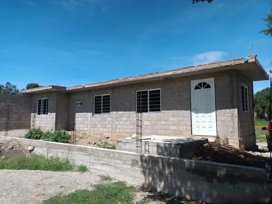 Casa En Obra Gris