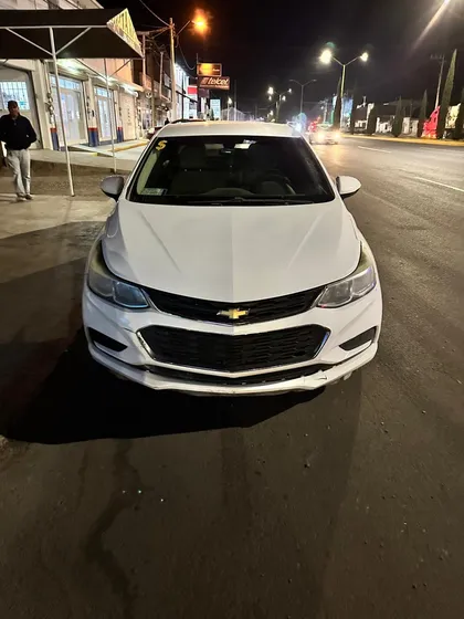 Chevrolet Cruze 1.4 Lt At