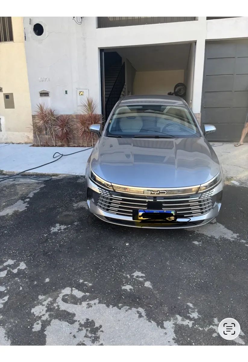 BYD King 2026 1.5 Gs Dm-i Aut. (phev) 5p Hibrido BYD King 2026 1.5 Gs Dm-i Aut. (phev) 5p Hibrido