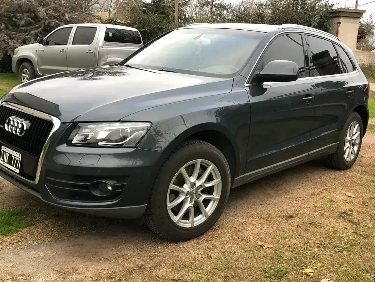 Audi Q5 3.2 FSI 270 hp S tronic Quattro