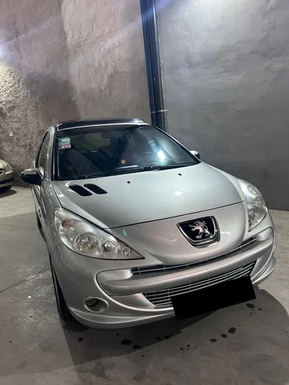 Peugeot 207 1.6 Quicksilver