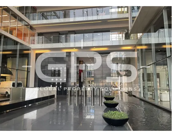 Av. Las Condes / Pamplona (of. 301-b)