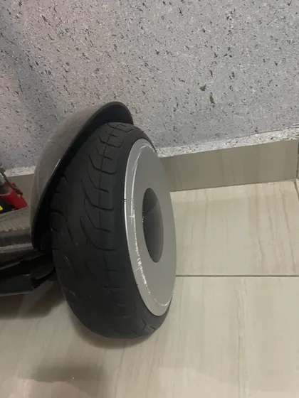 Scooter, Con Manubrio Y Luces De Dos Llantas