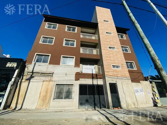 Edificio En Av Mitre 3975 - Sarandi