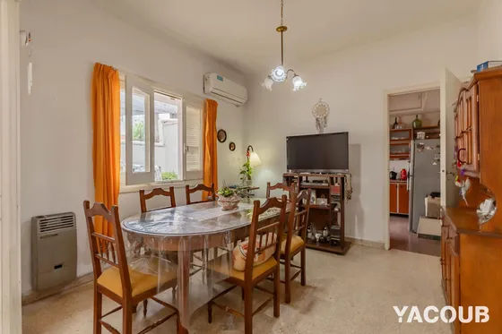 Ph En Venta - 2 Dormitorios 1 Baño - 123,55mts2 - La Plata [apto Crédito]