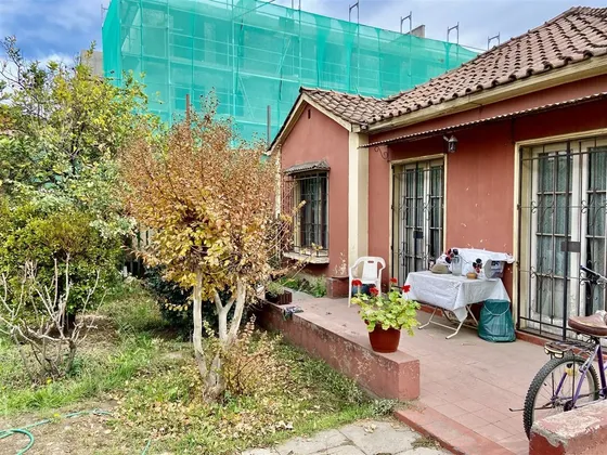 Casa-terreno Venta En La Reina