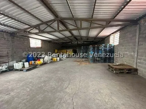Galpón En Alquiler Boleita Sur Mls 24-1437