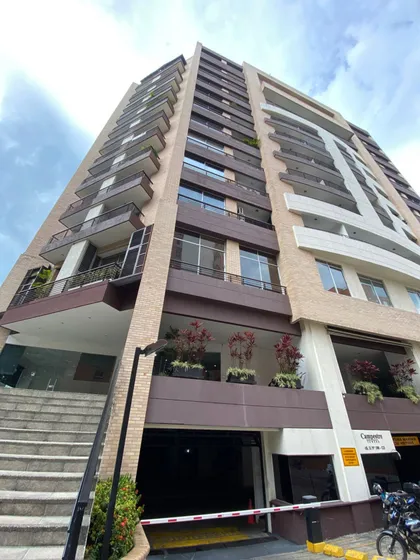 Oficina En Arriendo En Ciudad Jardín. Cod A11737