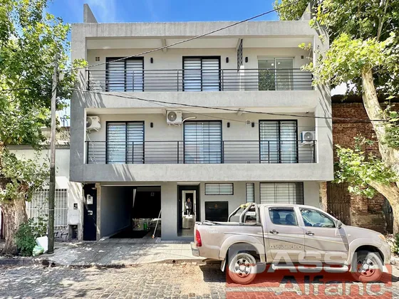 Departamento A Estrenar, Dos Ambientes, Barrio Residencial A 300mtrs Estacion 