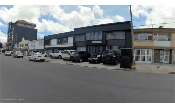 Comercial En  La Castellana(bogota) Rah Co: 25-467