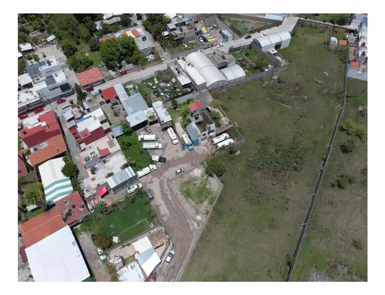 Terreno 5,000 M2 Y Dos De 135m2 Y 761m2