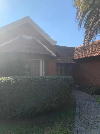 Casa En Venta - Campos De Echeverria- Canning