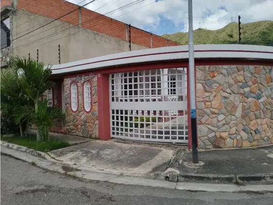Casa En Venta Lomas De La Esmeralda, San Diego Edo Carabobo Ag-7041236