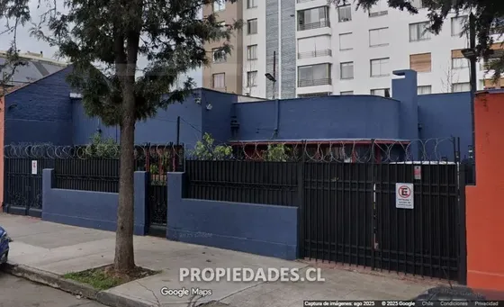 Casa En Arriendo De 6 Dorm. En Ñuñoa