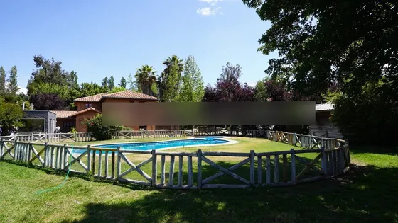 Estupenda Parcela Con 2 Casa Y Departamento Independientes.