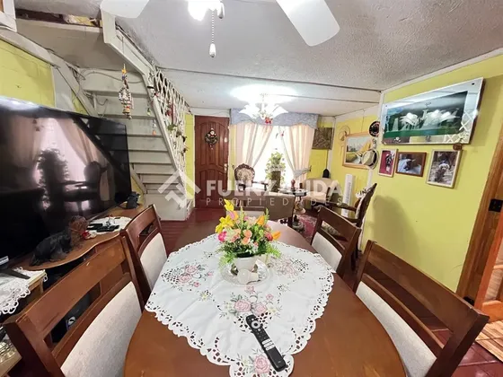Casa En Venta De 2 Dorm En Pasaje Cerrado En Quilicura