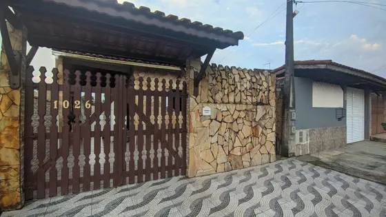 Vende Se Casa Em Itanhaem 