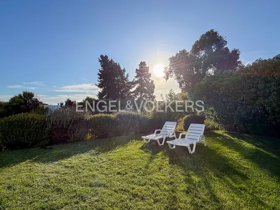 Espectacular Departamento Con Jardín, Marbella