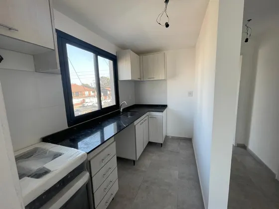 Venta Departamento Dos Dos Ambientes  (estrenar) 