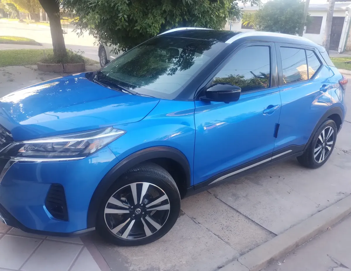 Nissan Kicks 1.6 Exclusive Bitono Cvt