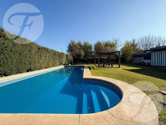 Venta De Quinta En General Rodríguez  A Pocas Cuadras Del Acceso Oeste, Excelente Ubicación