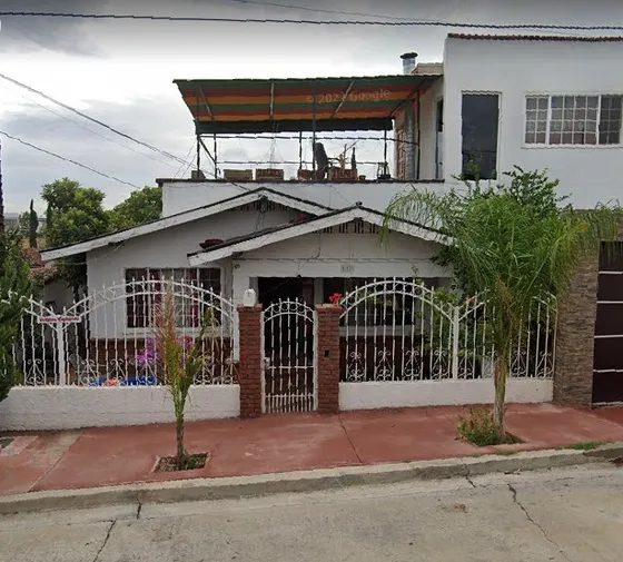 Casa En Venta En Remate Bancario En Tecate Baja California - Jcbb10