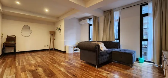 Monoambiente En Venta Con Terraza Propia Y Cochera
