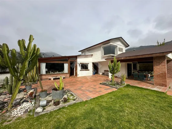 Casa En Venta De 8 Dorm. En Vicuña
