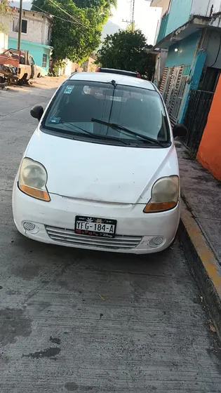 Pontiac Matiz Austero