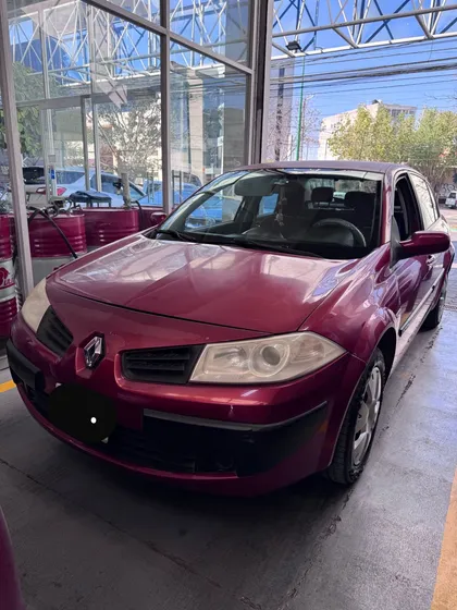 Renault Megane 2.0 5p Authentique At