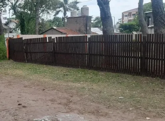 Complejo De Departamentos En Venta - 2 Unidades - 450mts2 - Villa Gesell