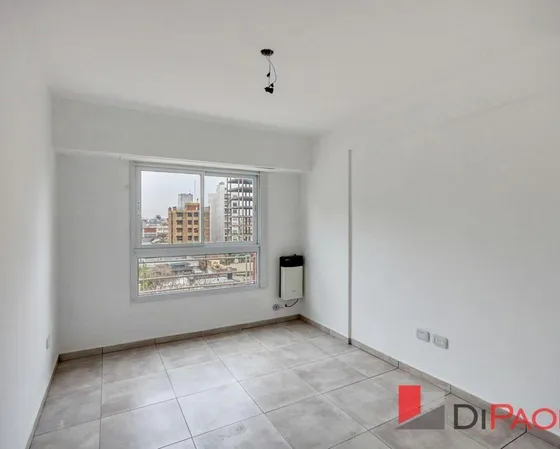 Monoambiente En Venta Con Balcón En Caseros Clamaco