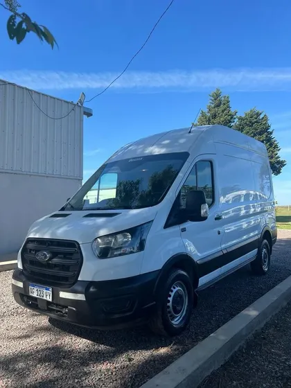Ford Transit 2.2 Furgon Mediano 350m