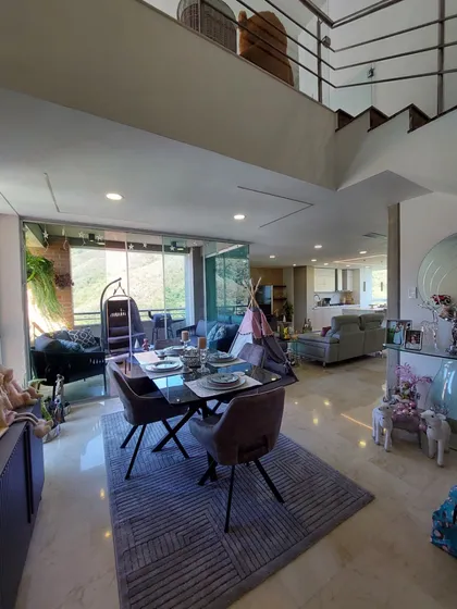En Venta Penthouse Ubicado En El Parral Res Alameda Suites Completamente Remodelado  Lh 