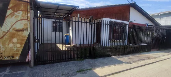 Hermosa Casa En Tranquilo Sector De Maipú