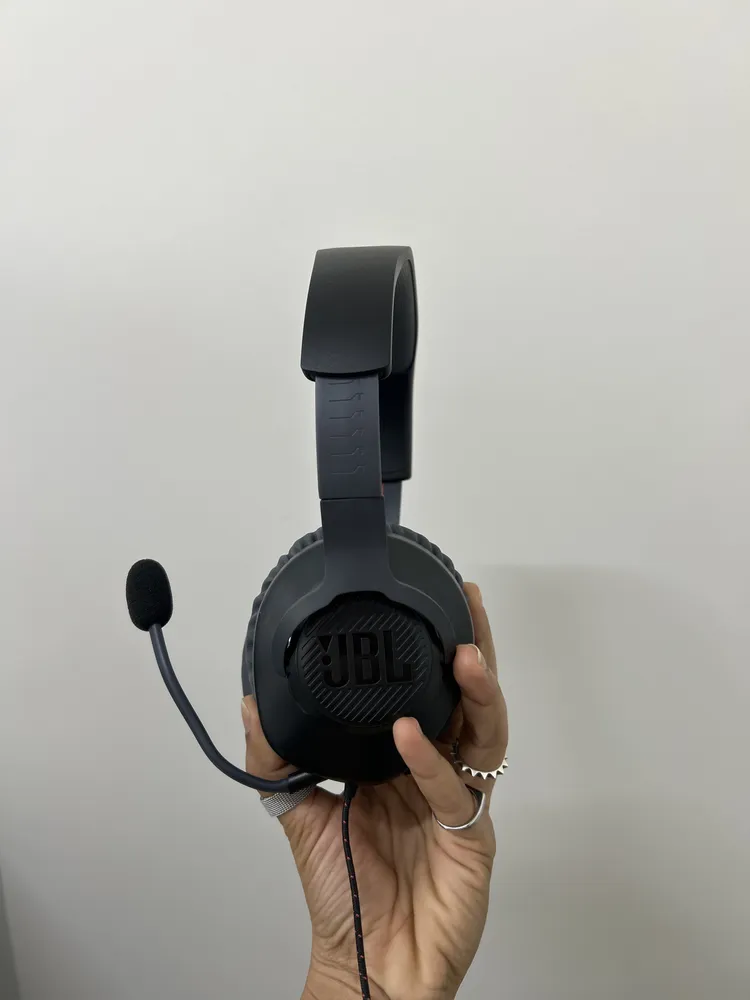 Headset Gamer C/ Fio Jbl Quantum 100 M2 - Preto Cor Cyan - Imagem 2