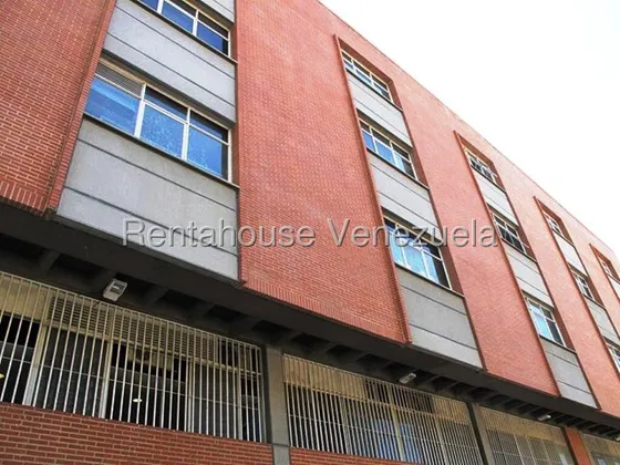 Sq Local Comercial En Alquiler En Boleita Norte D25-22336s
