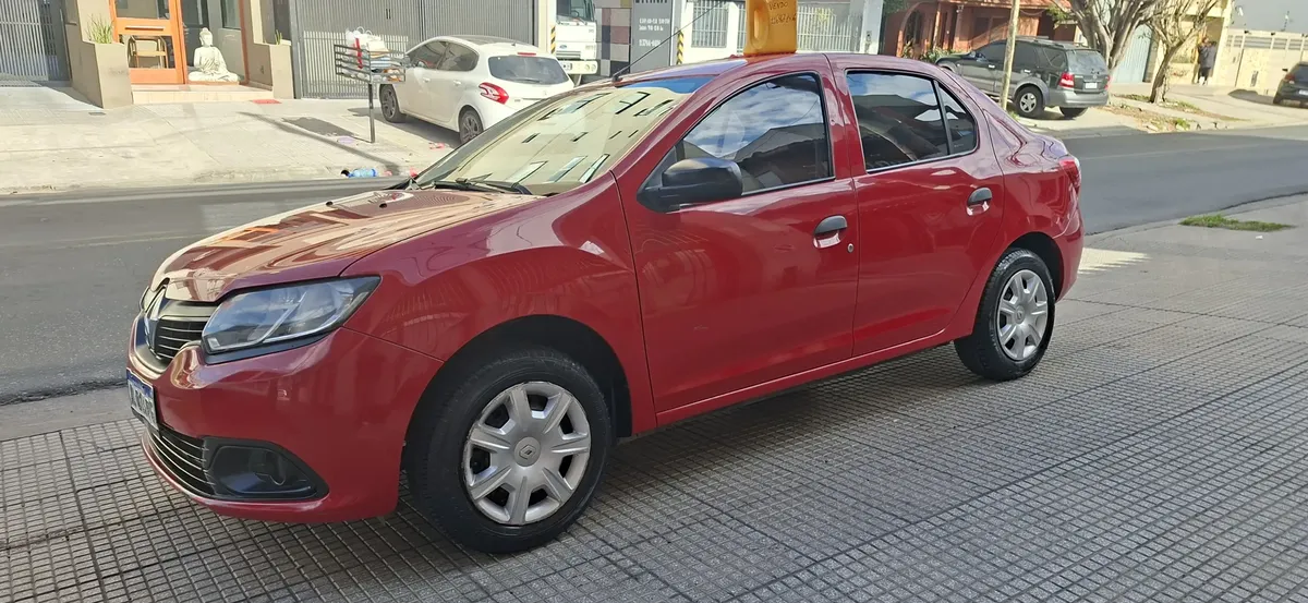 Renault Logan 1.6 Authentique Plus 85hp Domestic