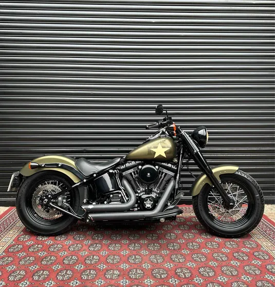 Harley-davidson Softail Slim S