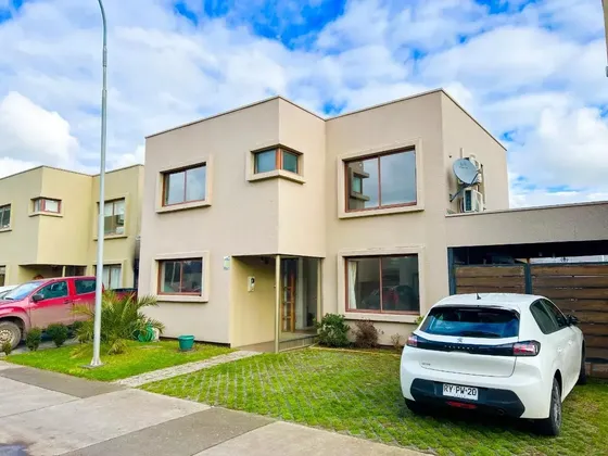 Venta Casa En Condominio Peumayen, Los Ángeles