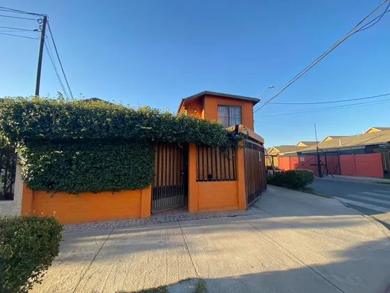 Exelente Ubicacion Amplia Casa En Venta 3d2b (103030)