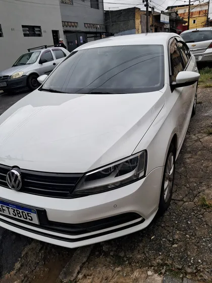Volkswagen Jetta 1.4 Tsi Trendline 4p Automática