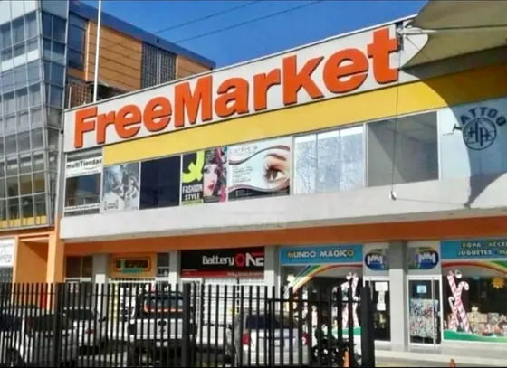 Locales En Venta En Cc Freemarket La Granja Naguanagua Jose Felix