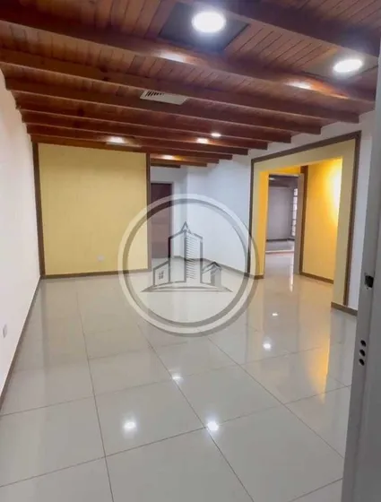Oficina En Alquiler 85mts Totalmente Remodelada Urb. Calicanto. 002jsc