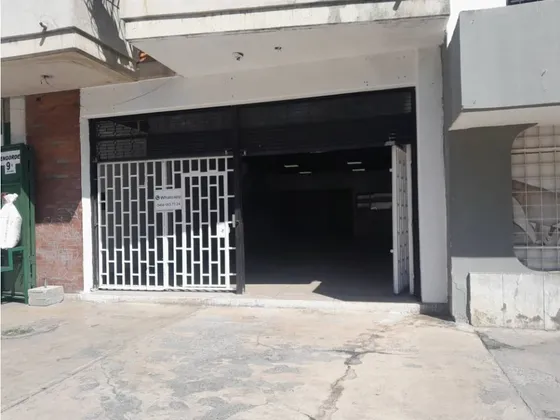Local Comercial  En Alquiler Carrera 21 Entre Calle 17 Y Av Vargas