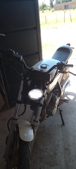Vendo Honda Twister 250 Cafe Racer.