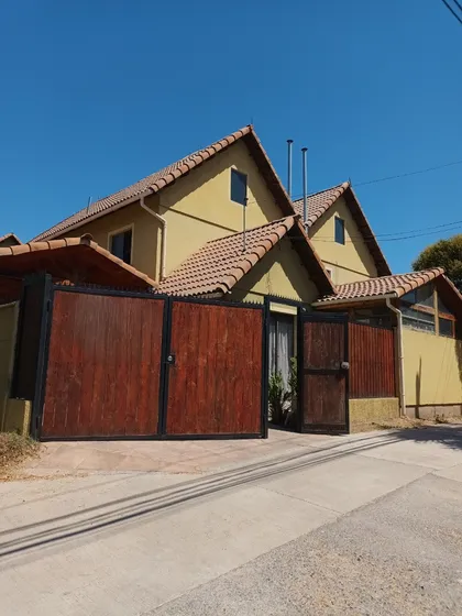 En Venta Casa Barrio Las Rosas, Machalí, Región O'higgins 