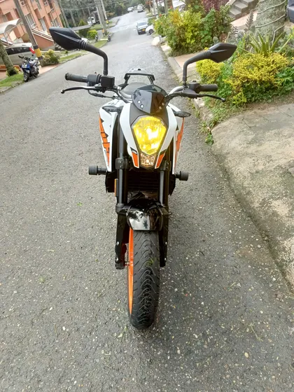 Ktm 200 Soat Y Tecno Hasta Dic De 2025 Perfectas Condiciones