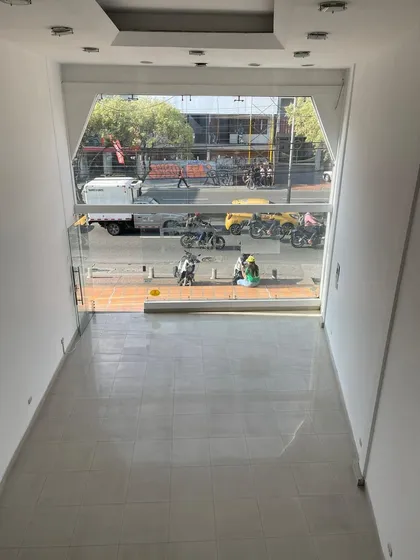 Local En Arriendo En La Avenida Santander/manizales (279053348).